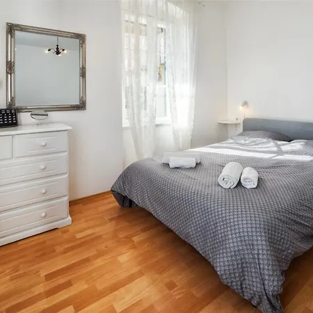 Apartment Bosa *
